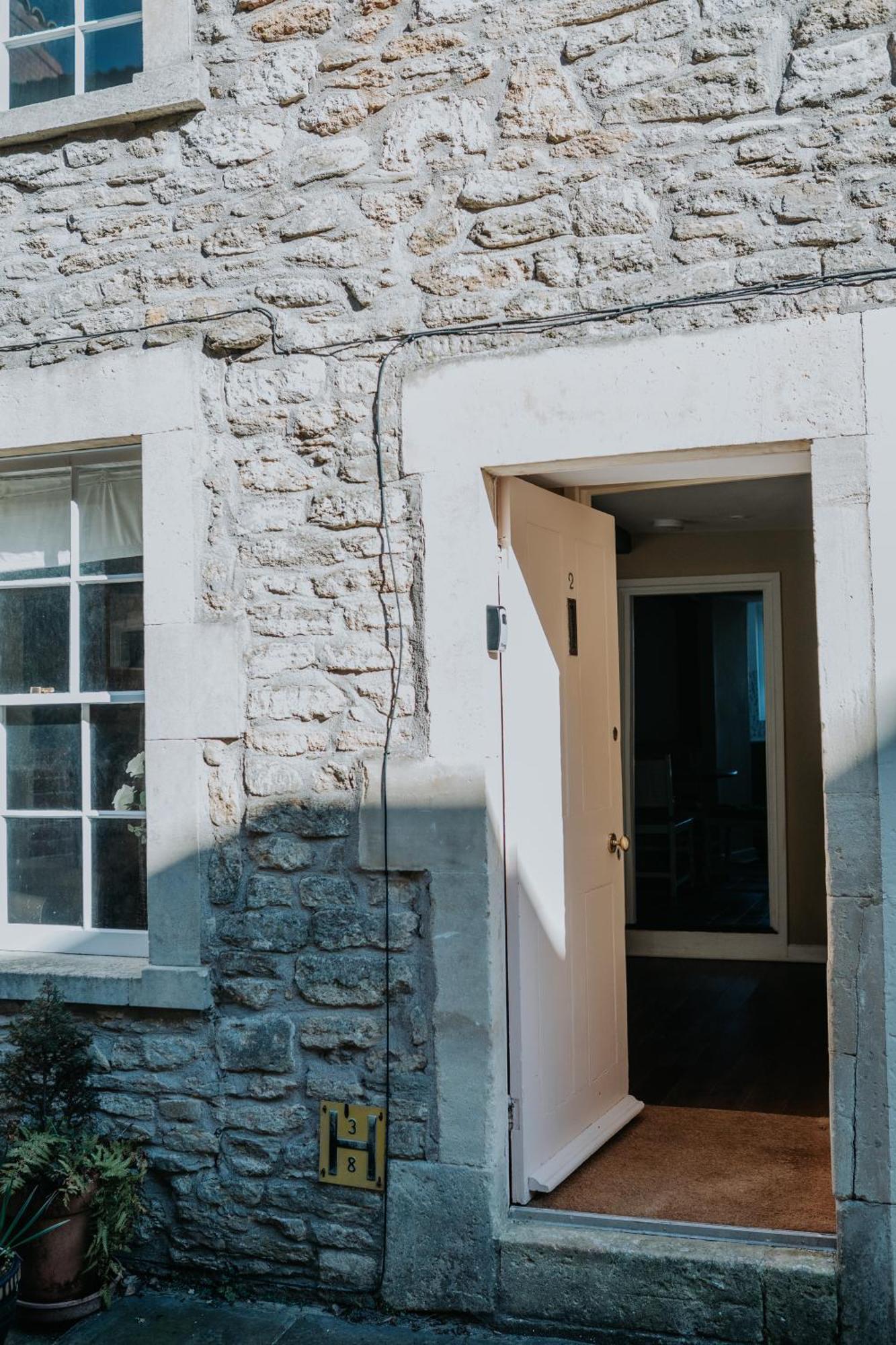 Rose & Star Cottage ฟรูม ภายนอก รูปภาพ