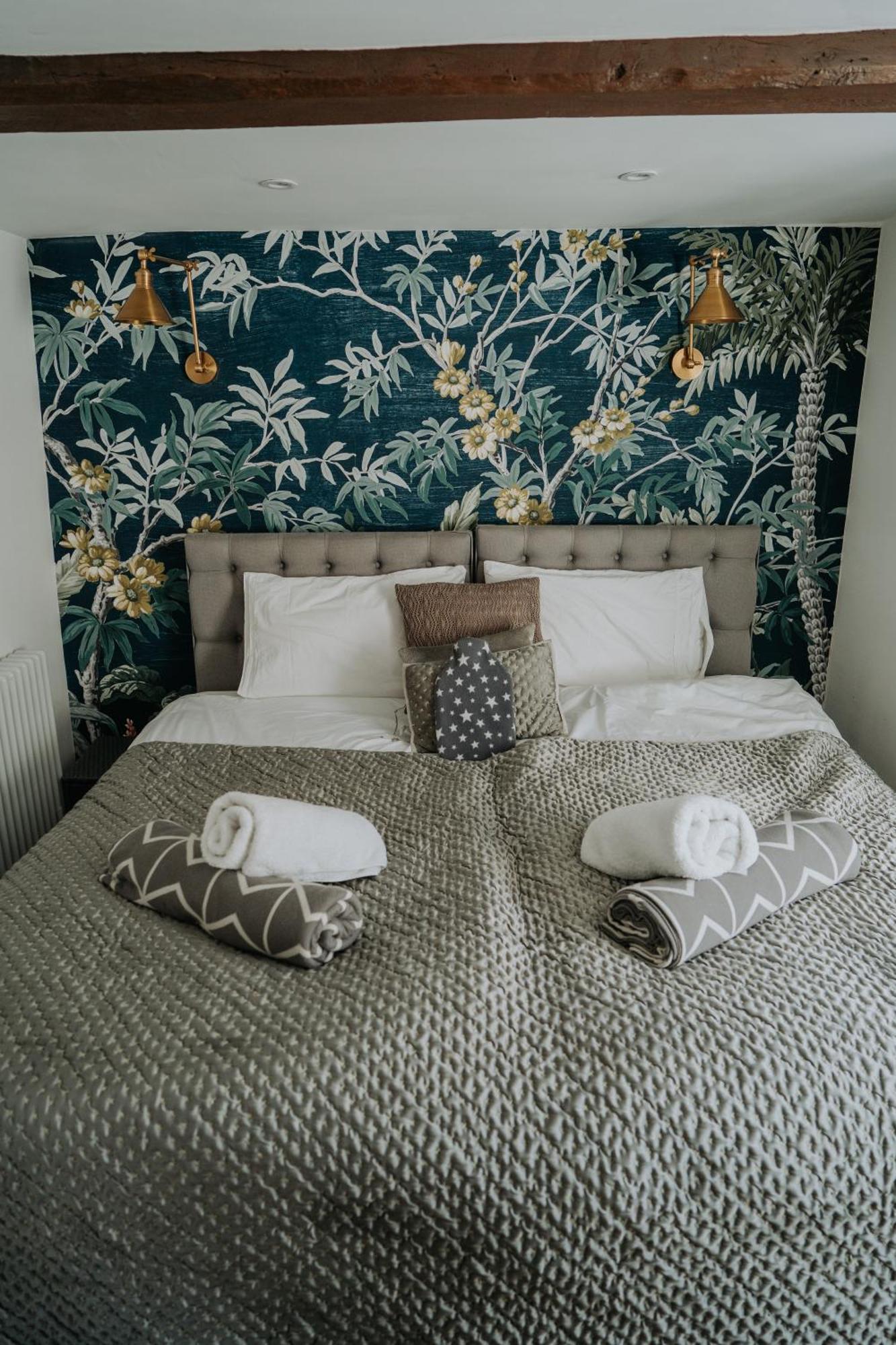 Rose & Star Cottage ฟรูม ภายนอก รูปภาพ